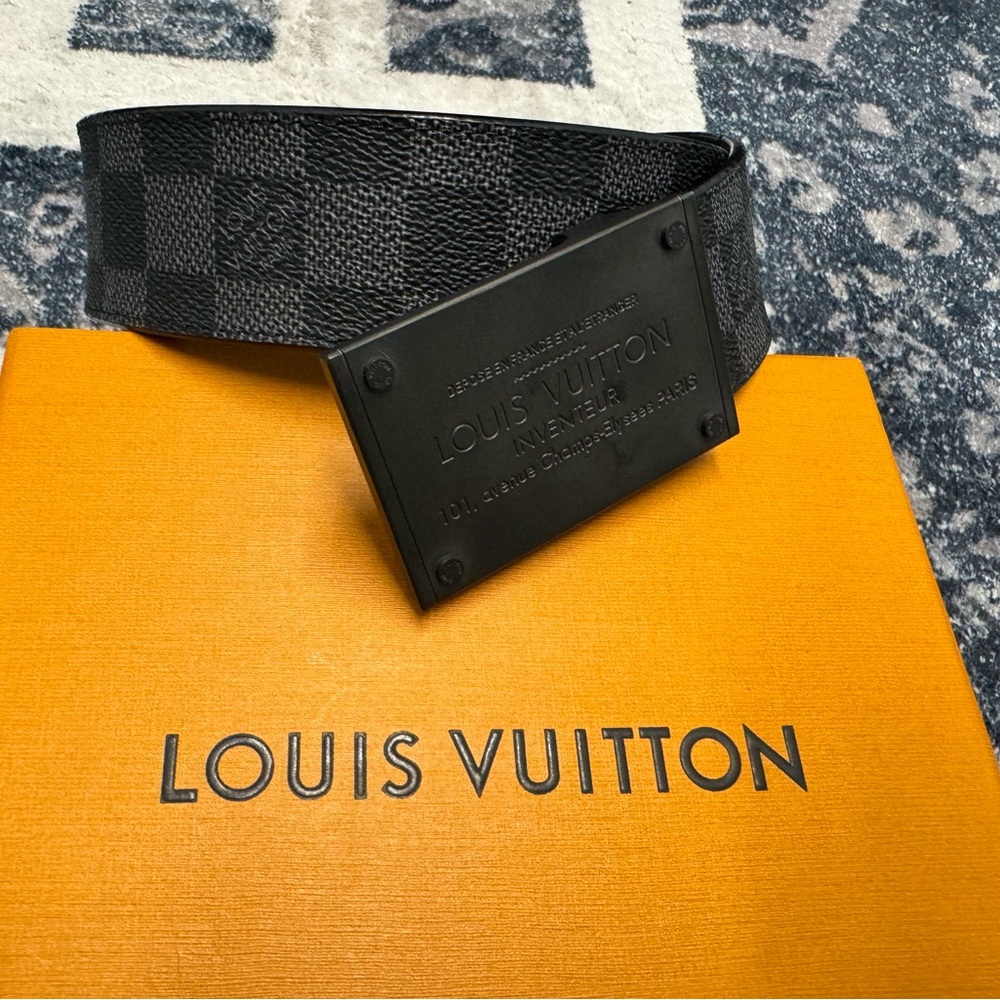 Louis Vuitton LV 
Damier Graphite Infini Neo Belt
